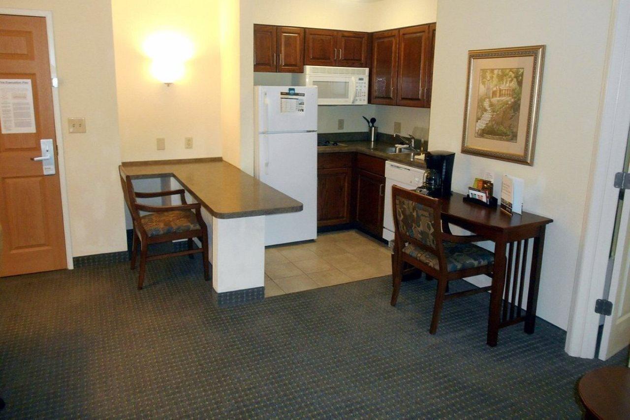 Comfort Inn & Suites Savannah Exterior foto